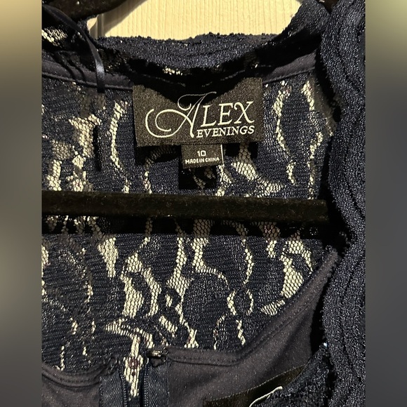 Alex Evenings Women's V Neck Cocktail, Mother of The Bride Dress Sz M - Picture 5 of 6